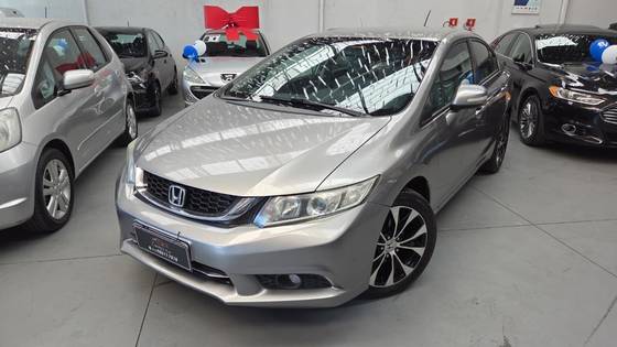 HONDA CIVIC 2.0 LXR 16V FLEX 4P AUTOMÁTICO HONDA CIVIC 2.0 LXR 16V FLEX 4P AUTOMÁTICO